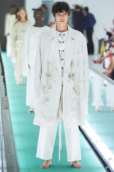 Look 103